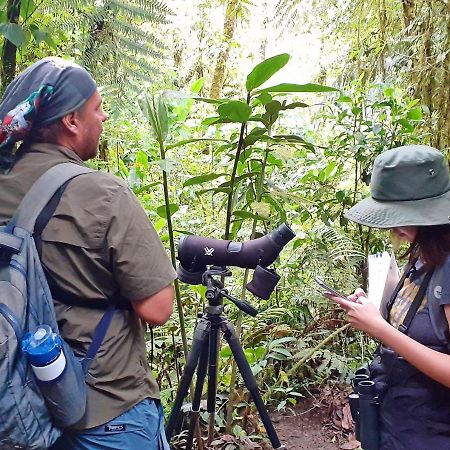 Montana Linda Hostel Orosí エクステリア 写真